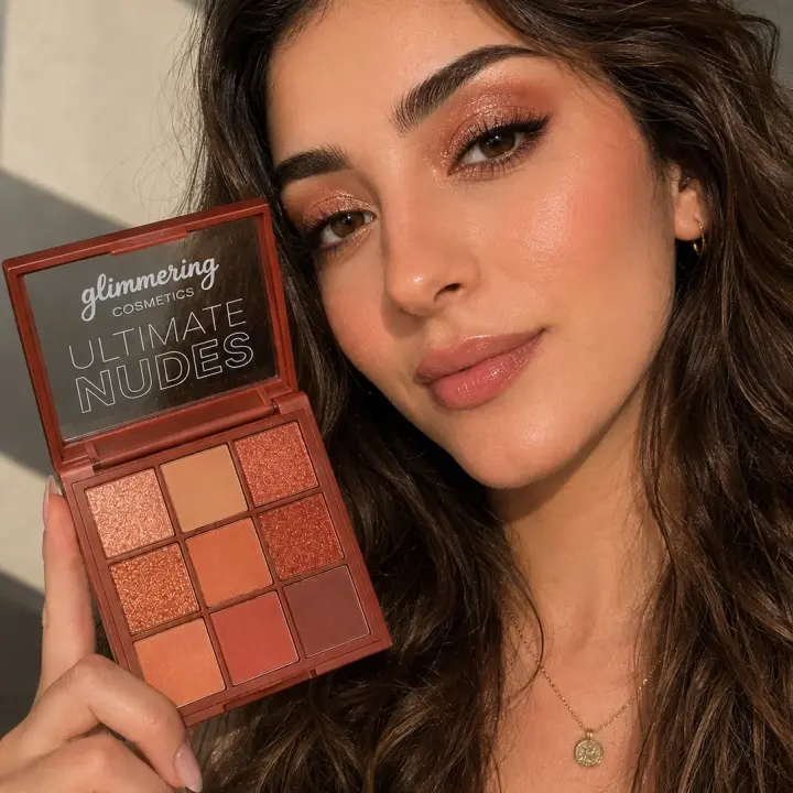 Ultimate Nudes Eyeshadow Palette